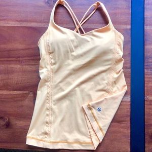 Lululemon workout top
